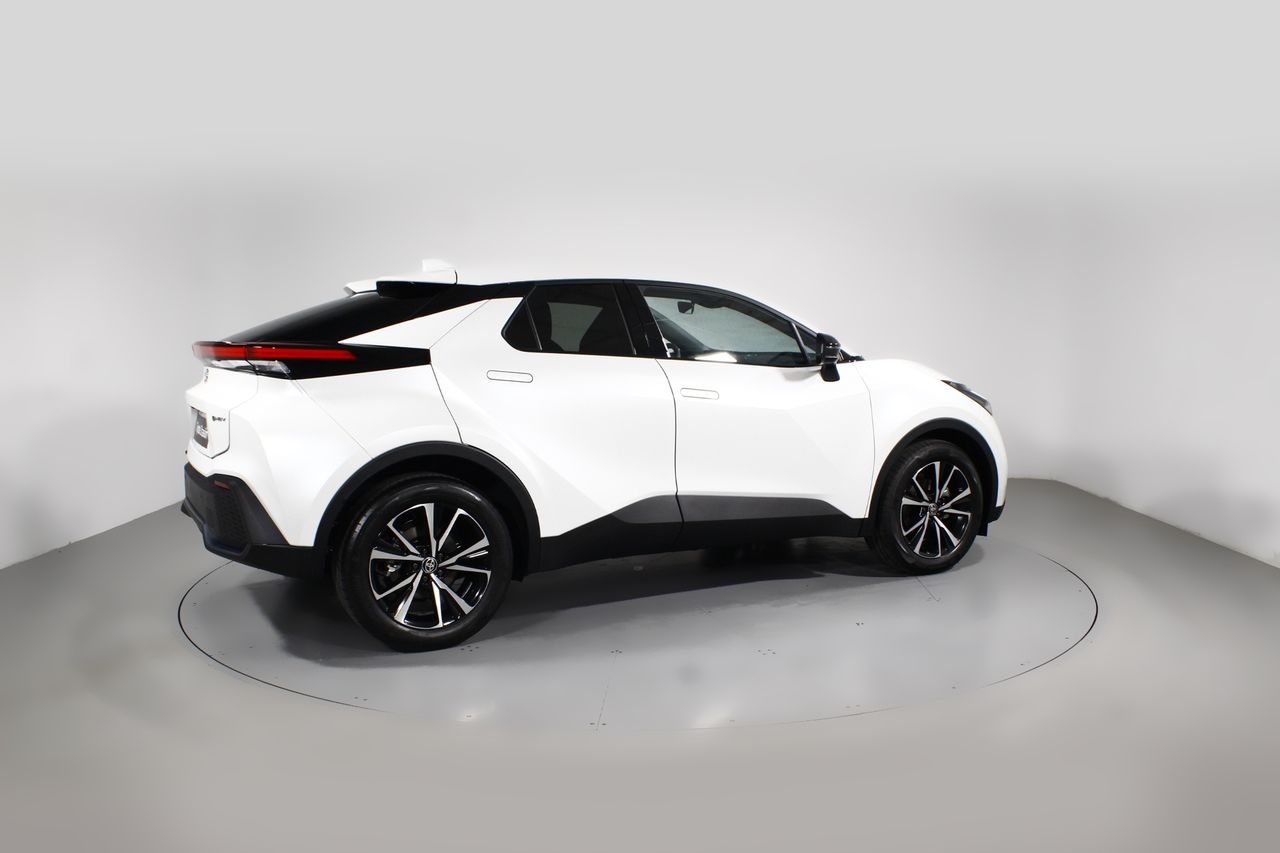 Foto Toyota C-HR 4