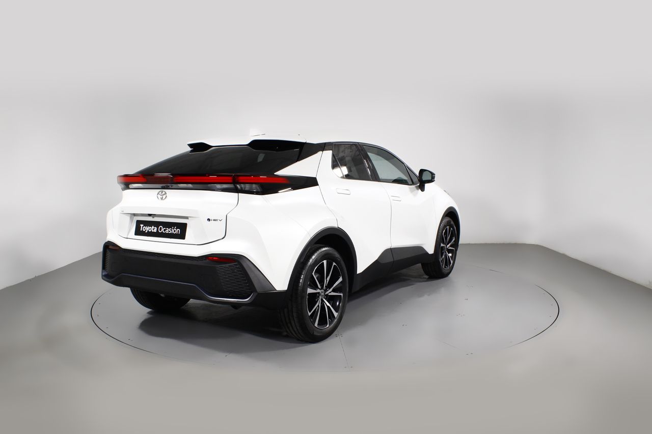 Foto Toyota C-HR 5