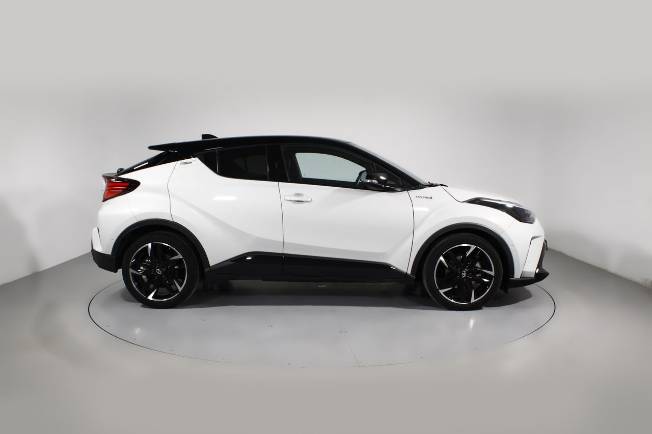 Foto Toyota C-HR 2