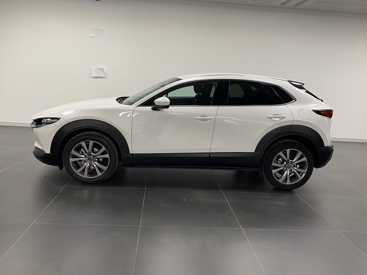 Foto Mazda CX-30 2