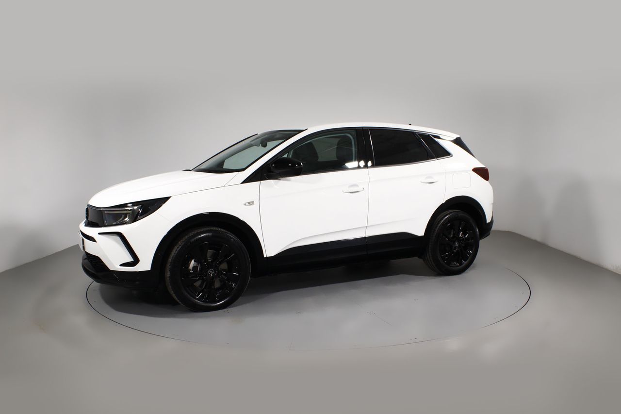 Foto Opel Grandland X 10