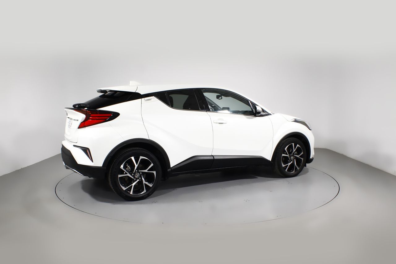 Foto Toyota C-HR 4