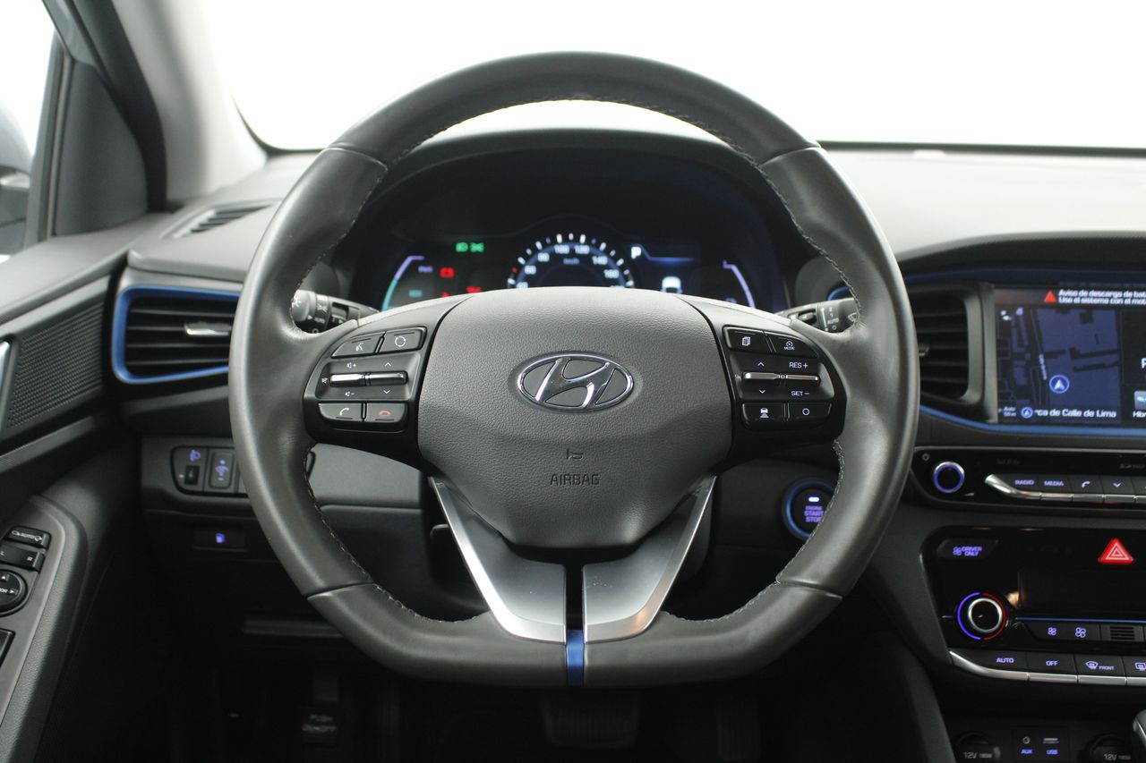 Foto Hyundai IONIQ 13