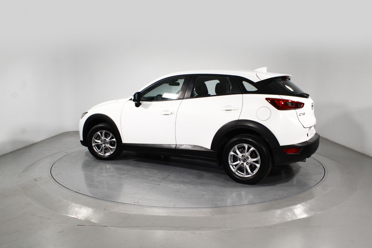 Foto Mazda CX-3 4