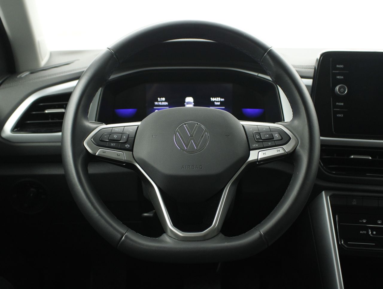 Foto Volkswagen T-Roc 13