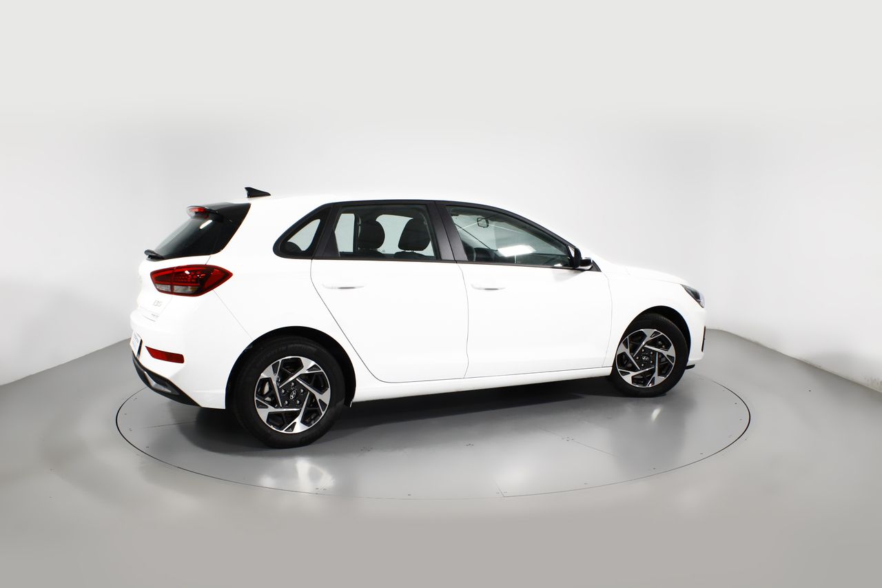 Foto Hyundai i30 24