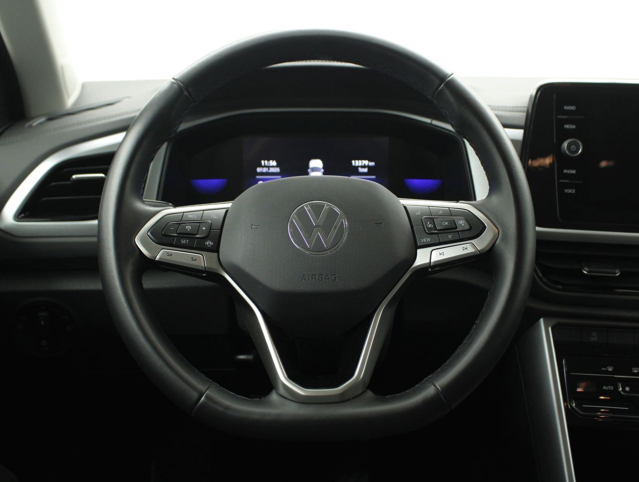 Foto Volkswagen T-Roc 13