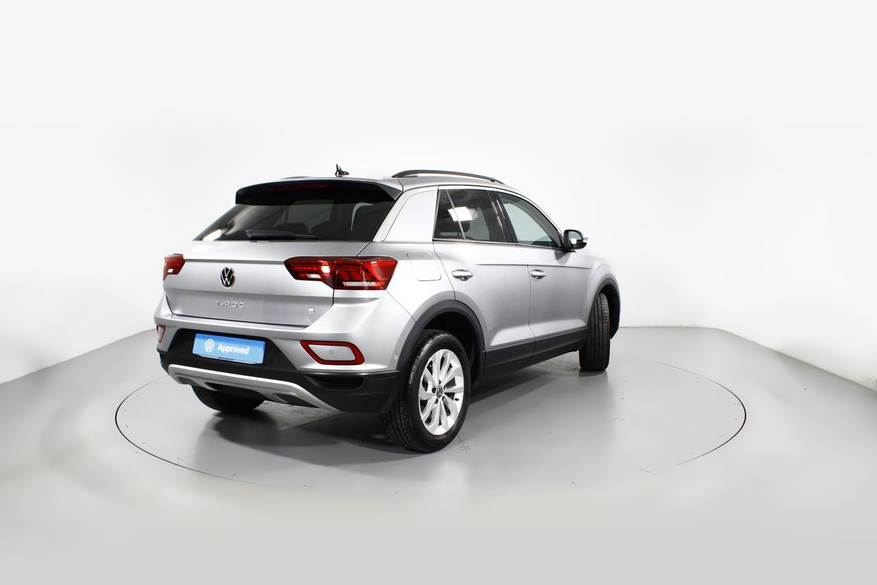 Foto Volkswagen T-Roc 25