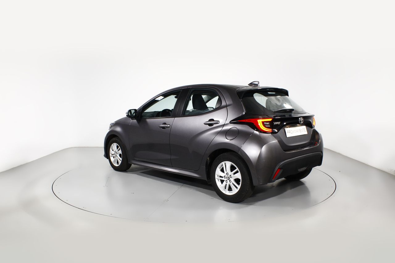 Foto Toyota Yaris 9