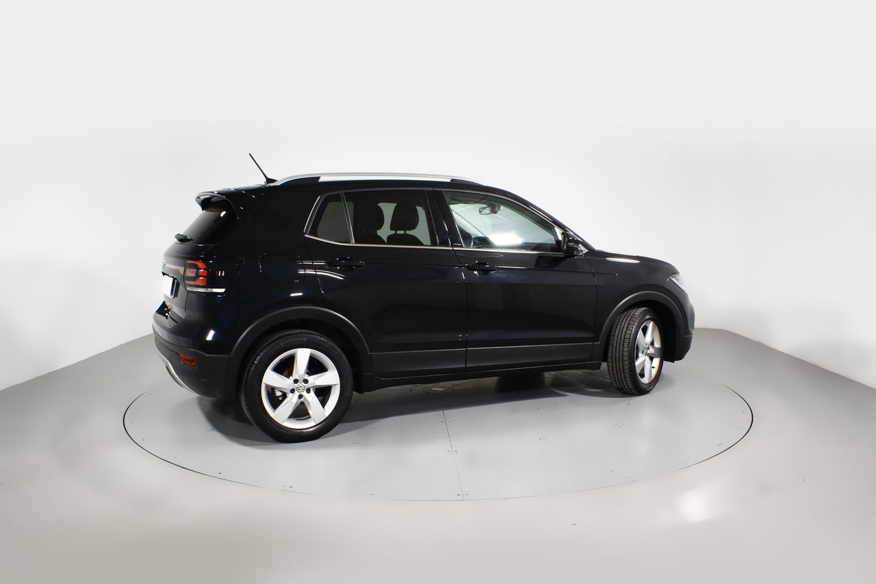 Foto Volkswagen T-Cross 4