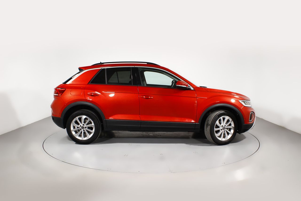 Foto Volkswagen T-Roc 3