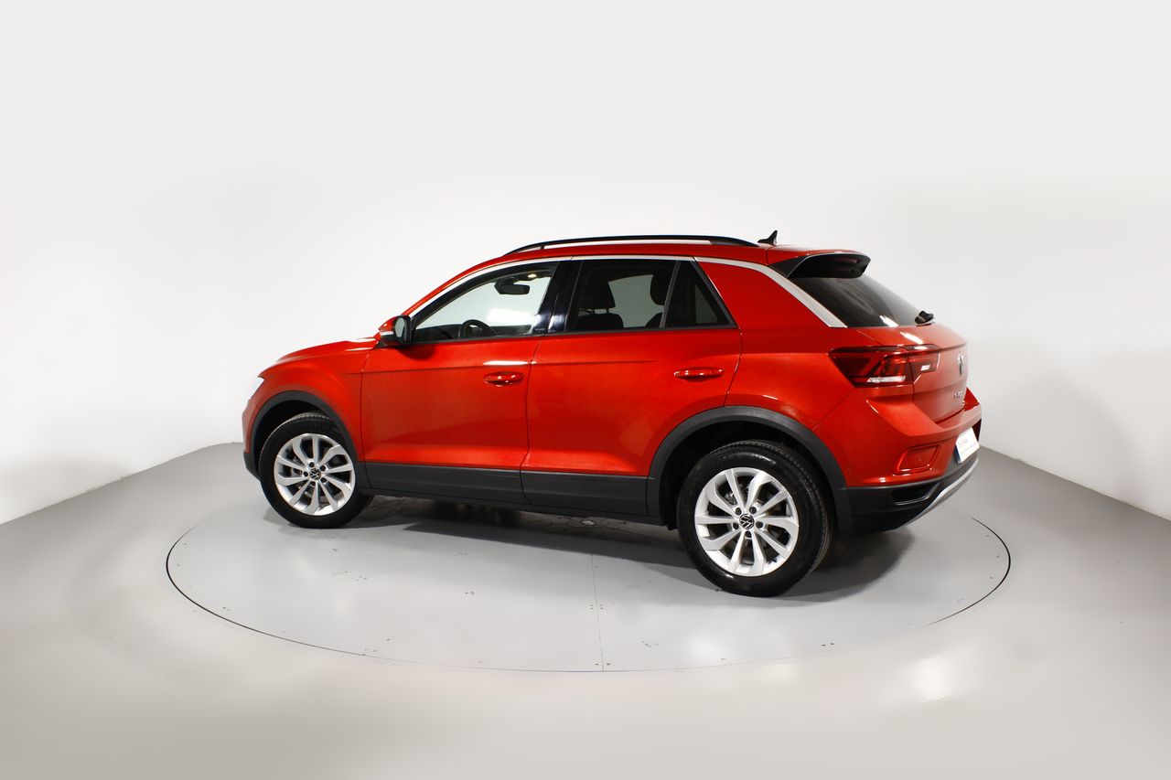 Foto Volkswagen T-Roc 11