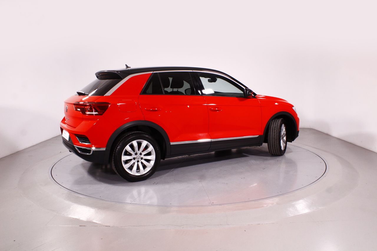 Foto Volkswagen T-Roc 9