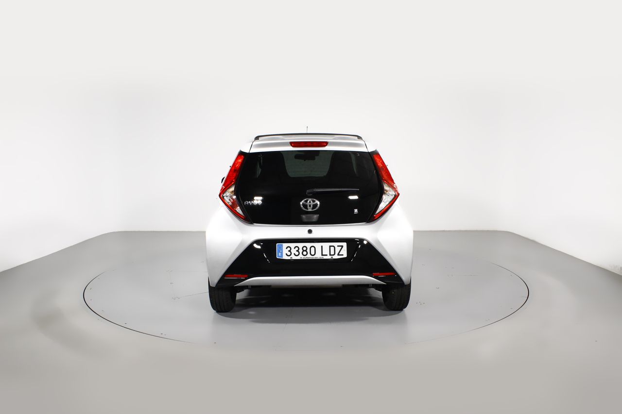 Foto Toyota Aygo 17