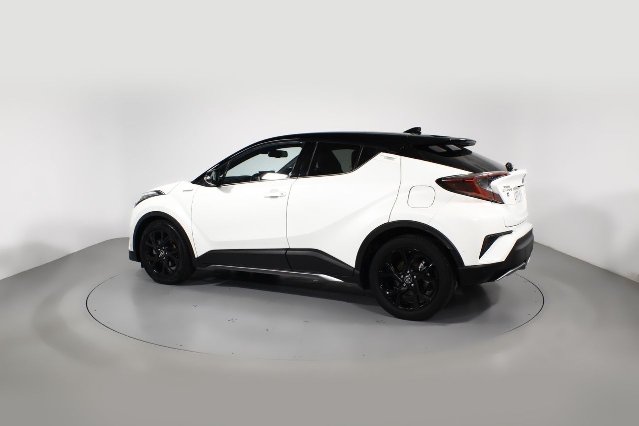 Foto Toyota C-HR 18