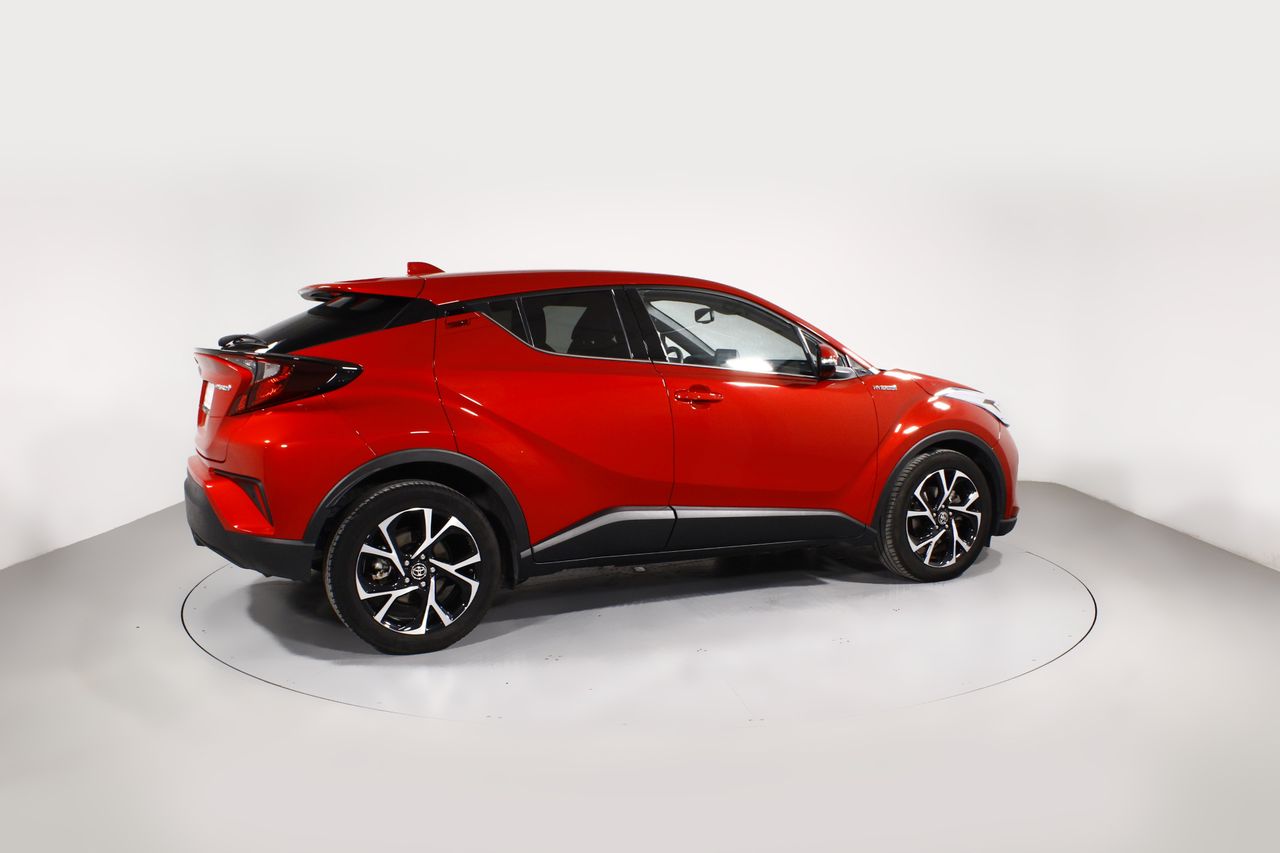 Foto Toyota C-HR 4