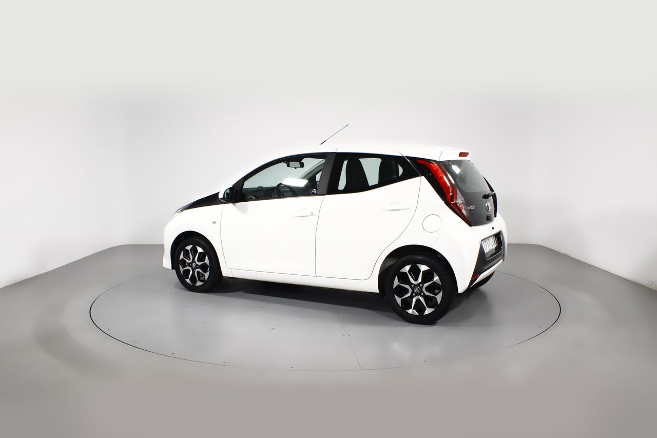 Foto Toyota Aygo 18