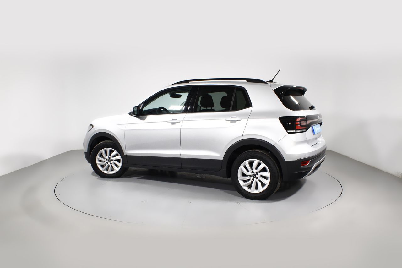 Foto Volkswagen T-Cross 17