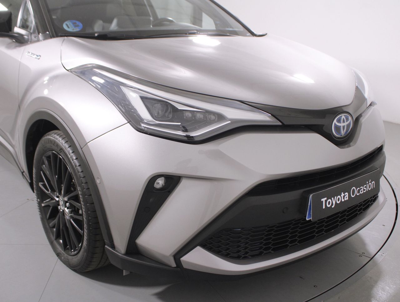 Foto Toyota C-HR 16