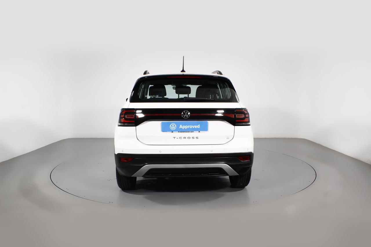 Foto Volkswagen T-Cross 17