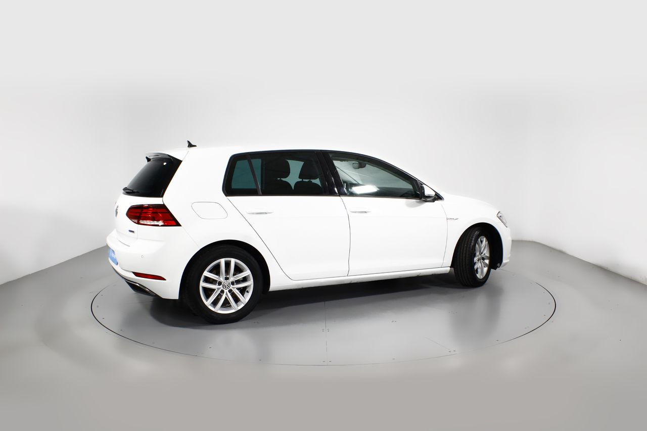 Foto Volkswagen Golf 24