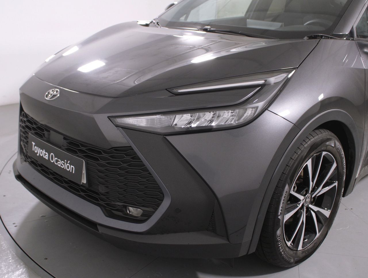 Foto Toyota C-HR 29