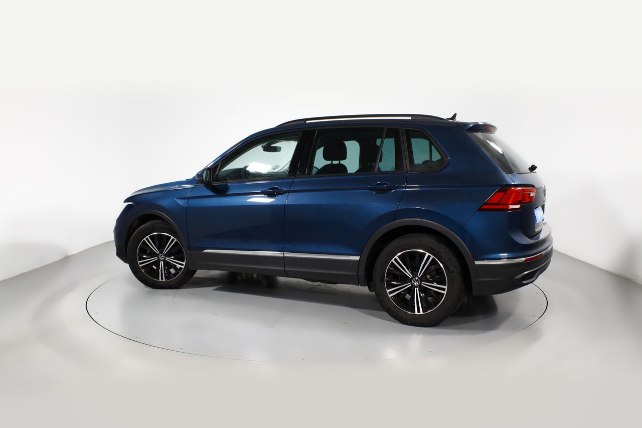 Foto Volkswagen Tiguan 17