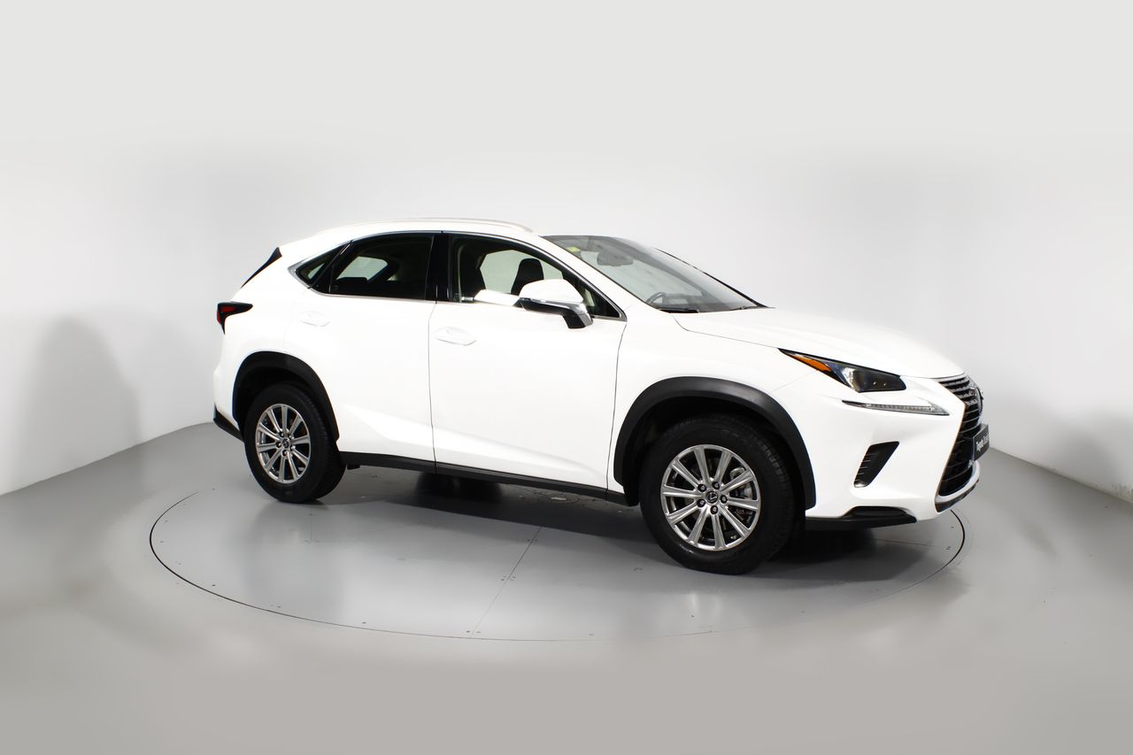 Foto Lexus NX 24