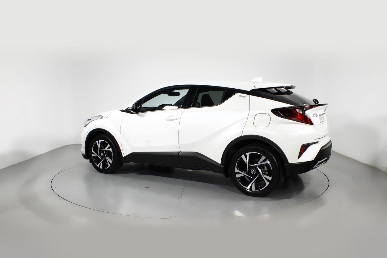 Foto Toyota C-HR 18