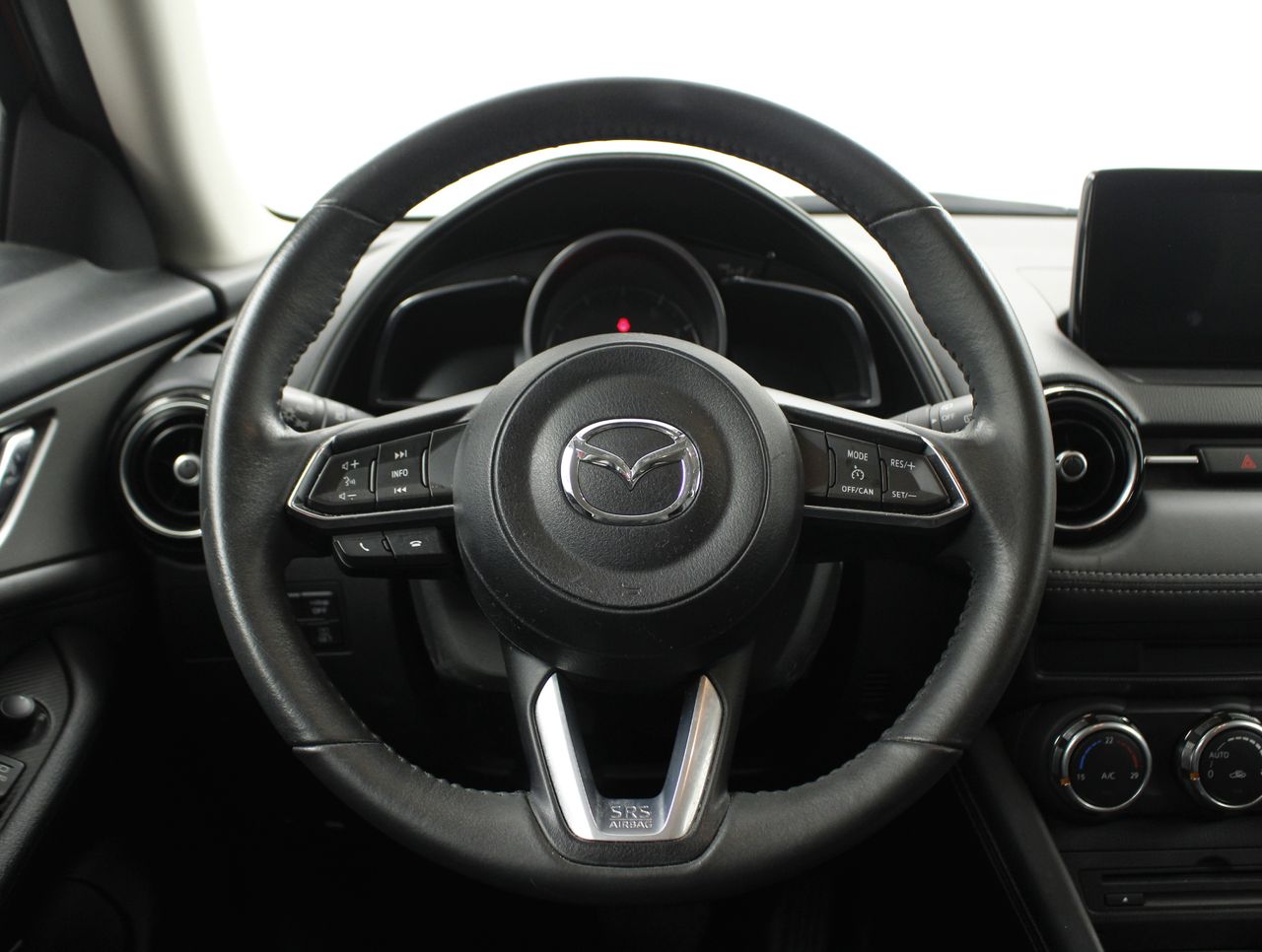 Foto Mazda CX-3 13