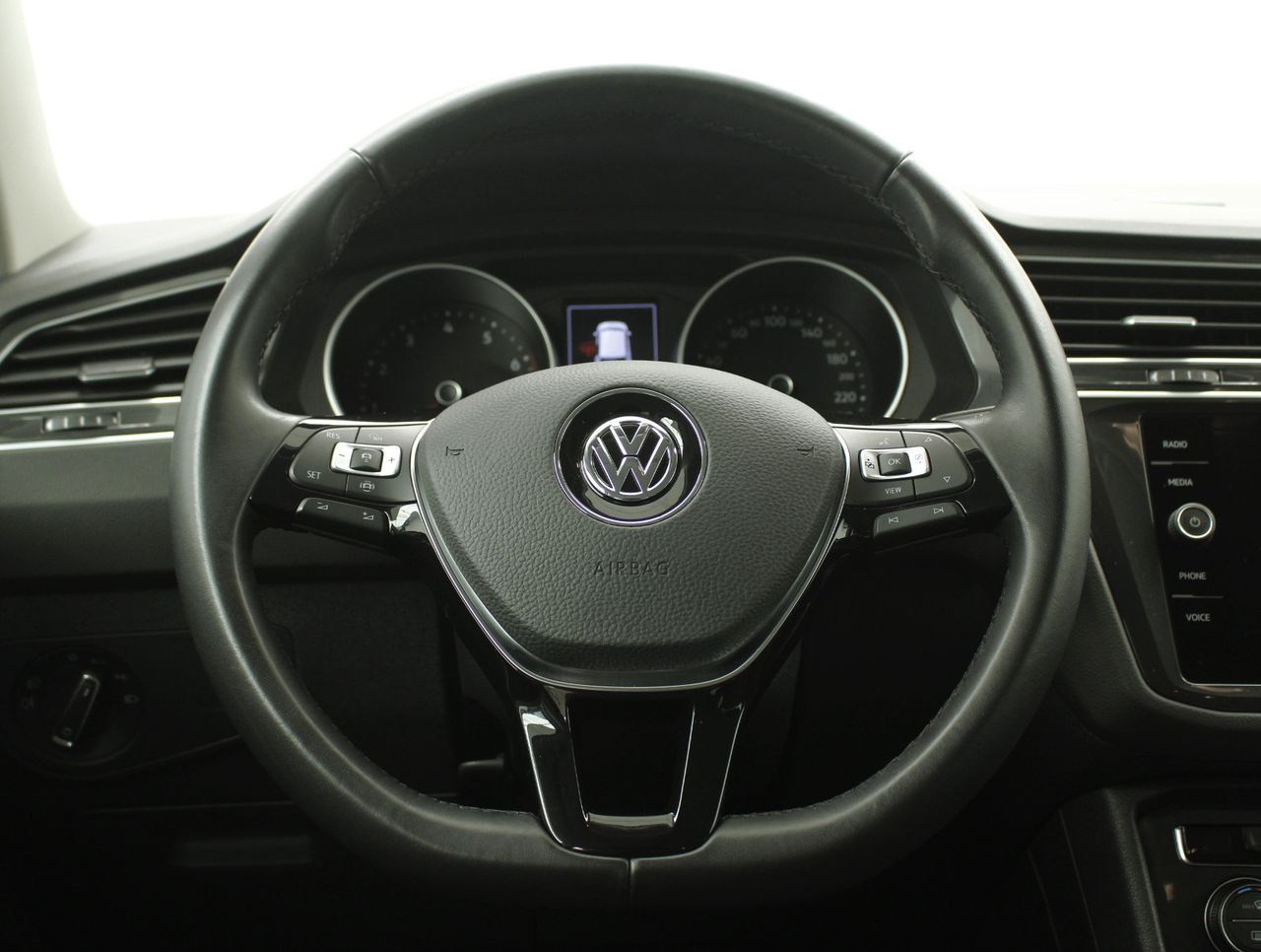 Foto Volkswagen Tiguan 13