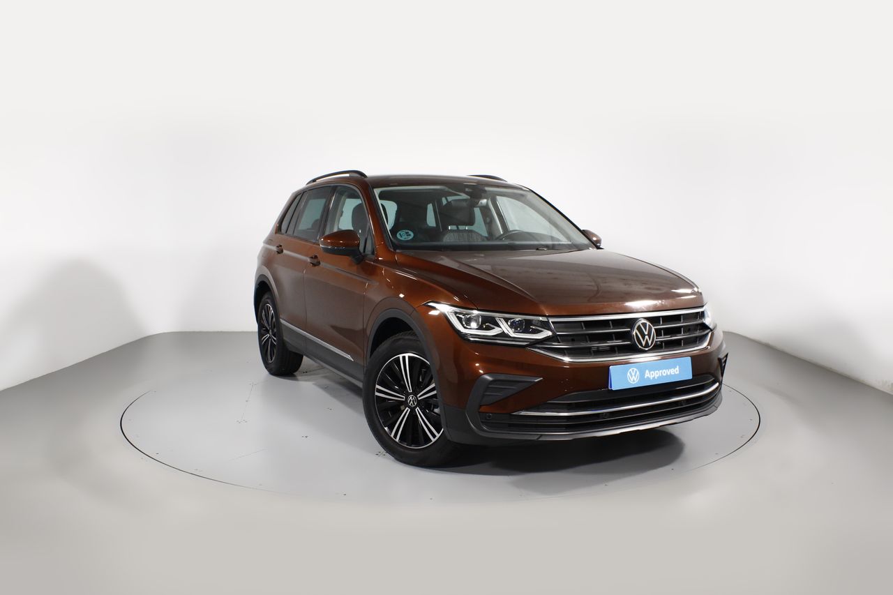 Foto Volkswagen Tiguan 1