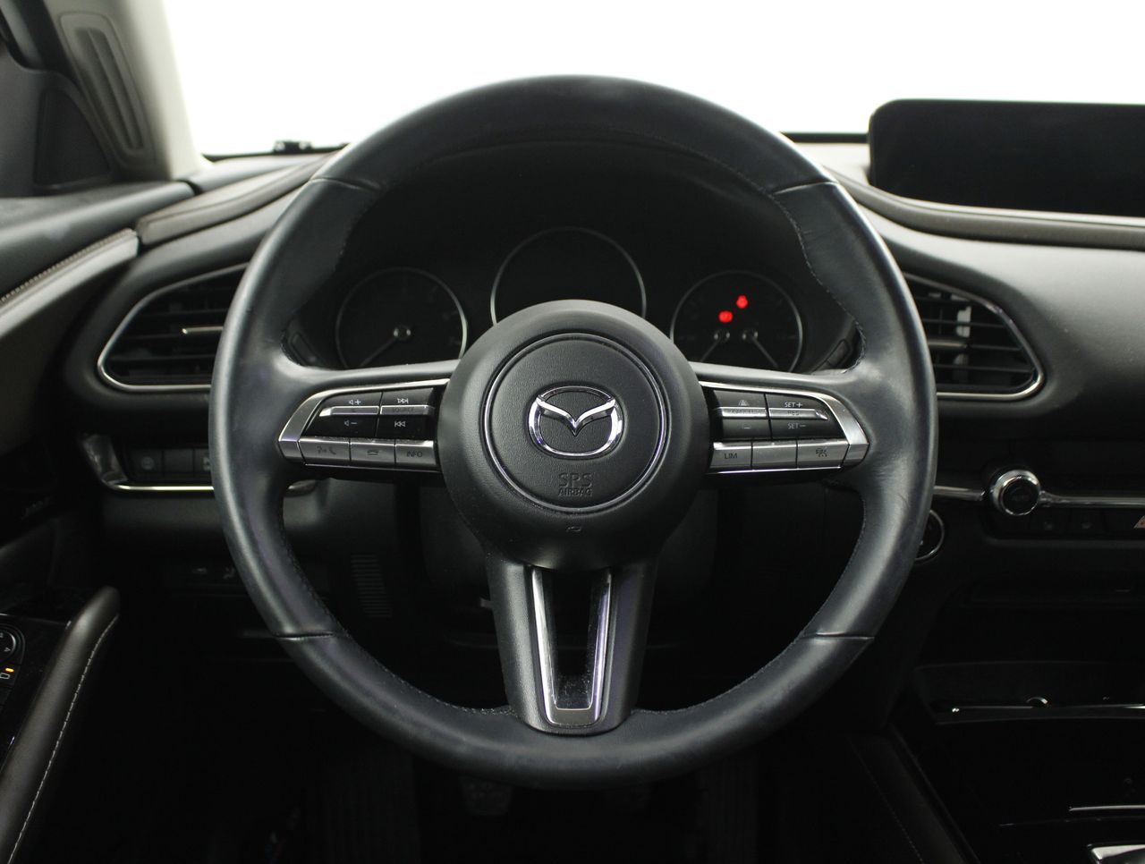 Foto Mazda CX-30 13