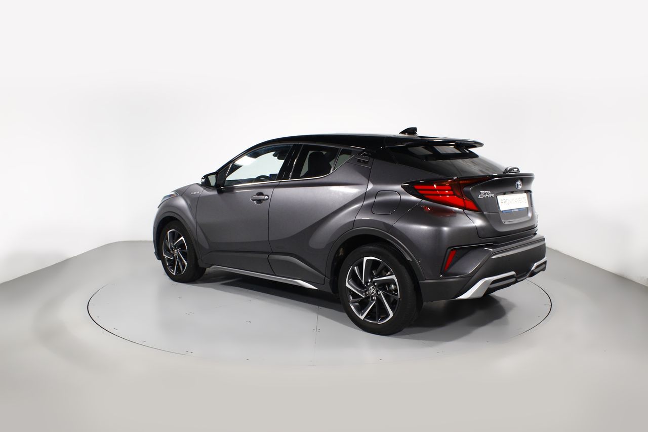 Foto Toyota C-HR 10