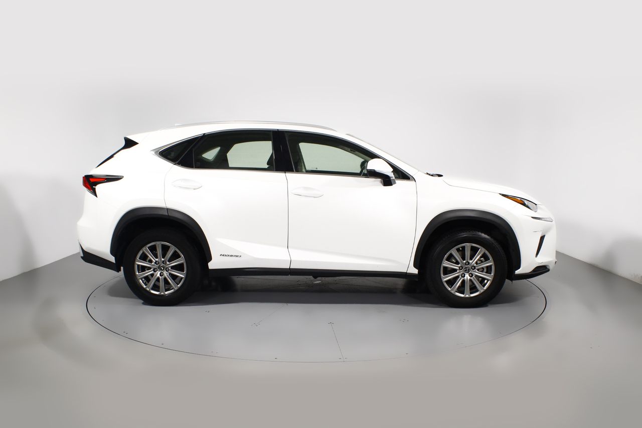 Foto Lexus NX 2