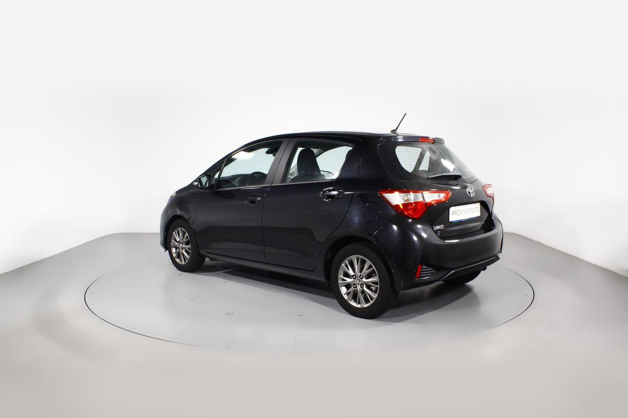 Foto Toyota Yaris 9