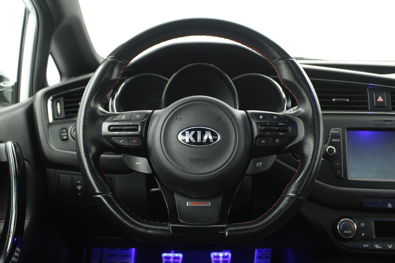 Foto Kia Ceed 13