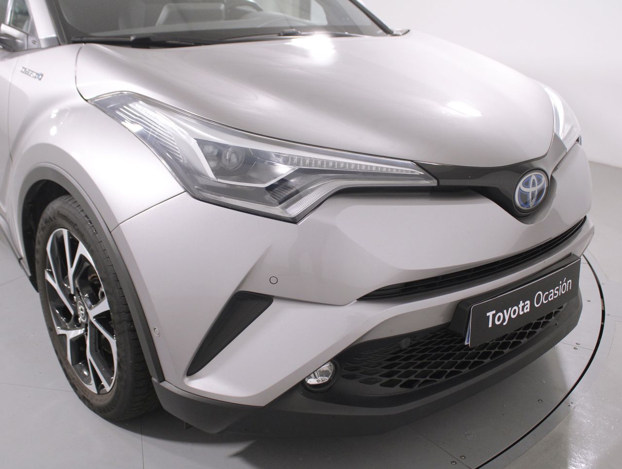 Foto Toyota C-HR 16