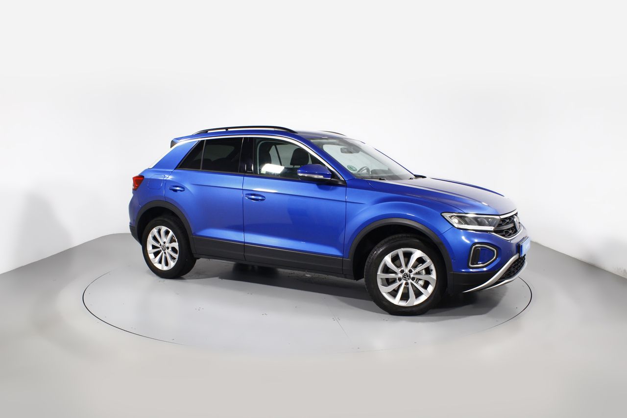 Foto Volkswagen T-Roc 23