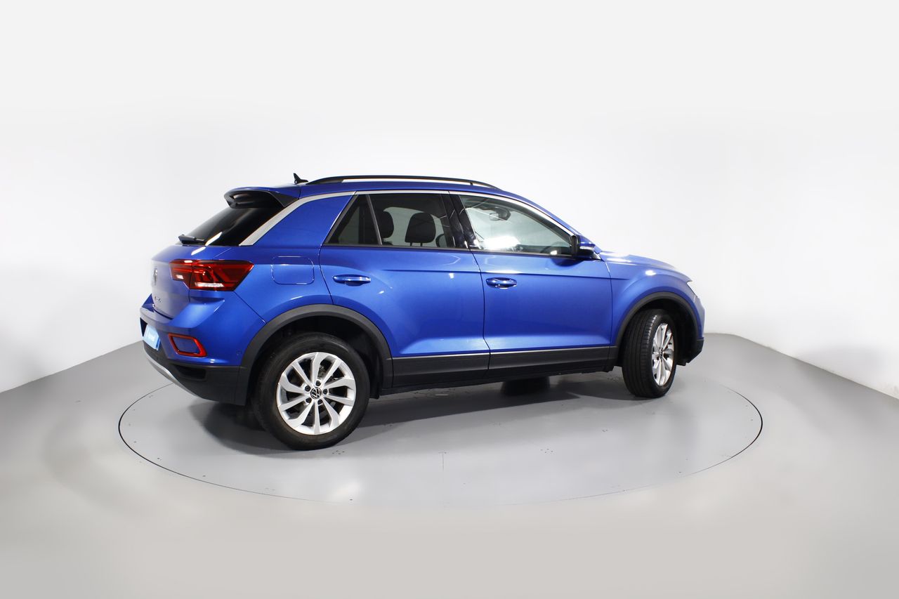 Foto Volkswagen T-Roc 24