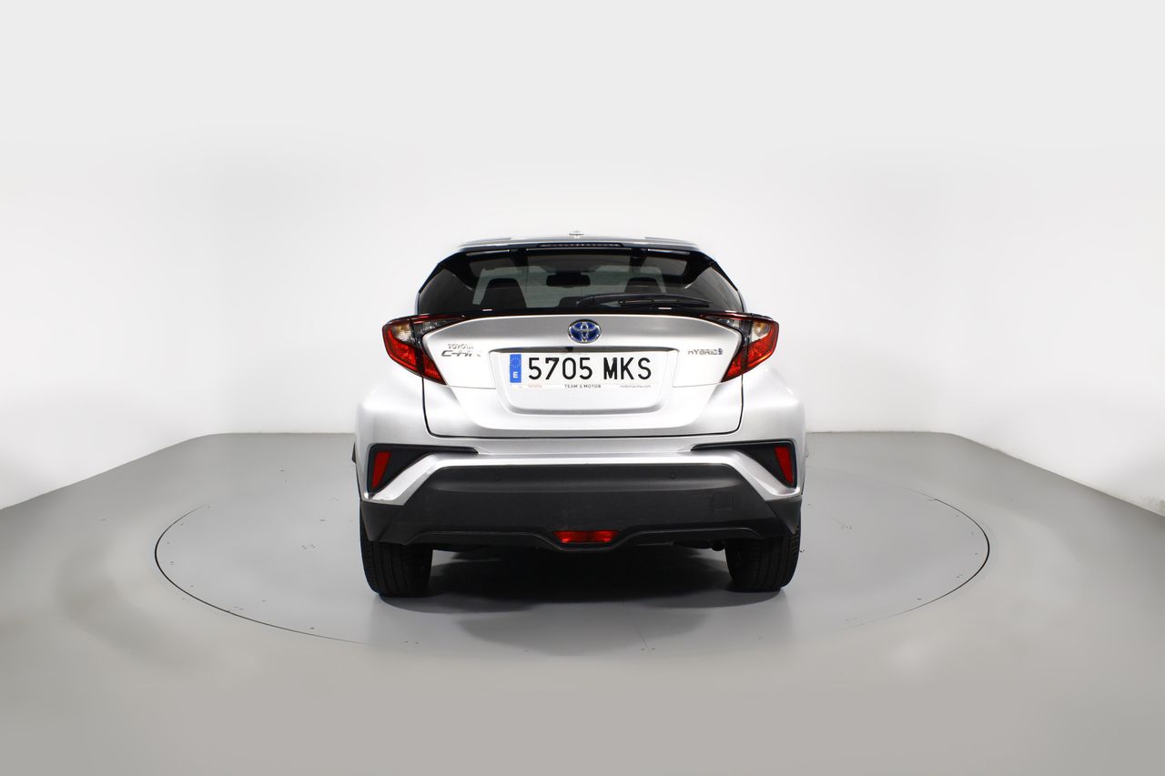 Foto Toyota C-HR 17