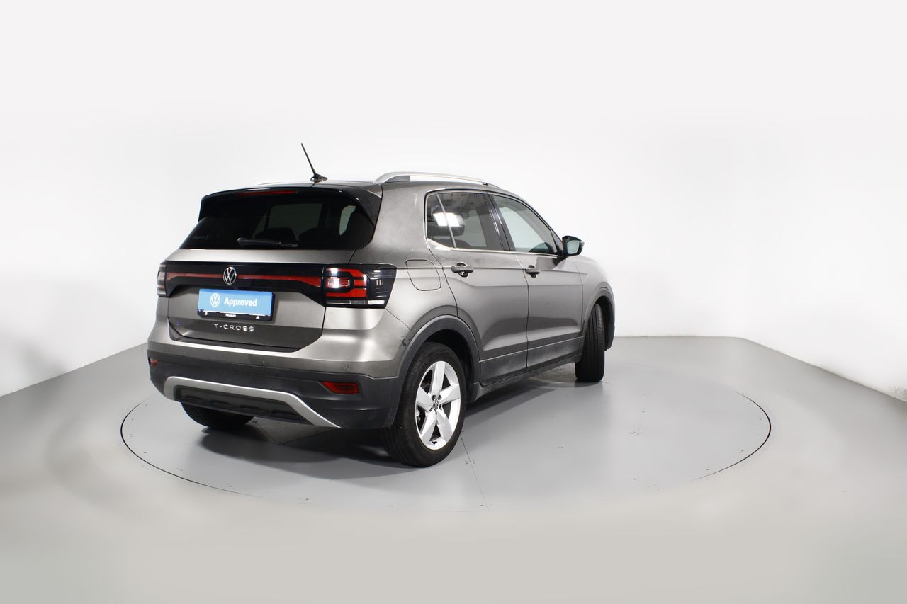 Foto Volkswagen T-Cross 25