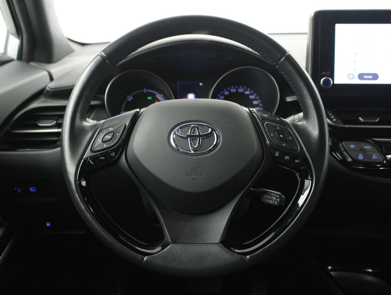 Foto Toyota C-HR 13