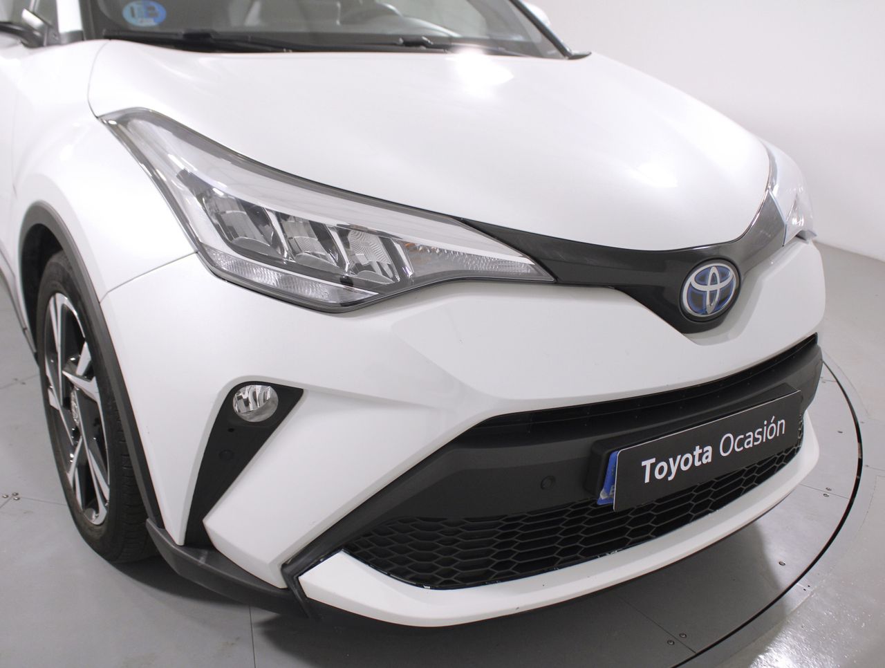 Foto Toyota C-HR 16