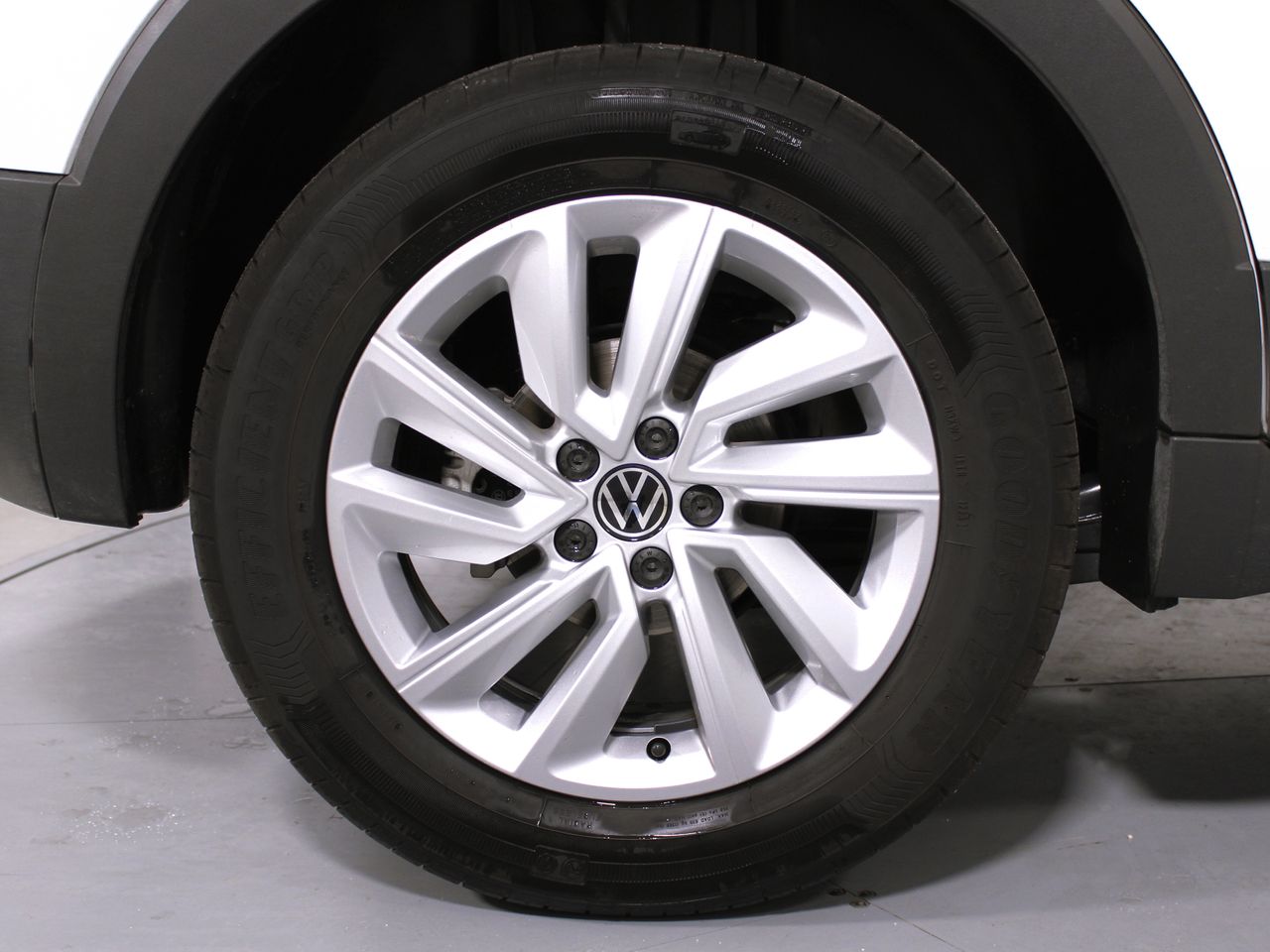 Foto Volkswagen T-Cross 14