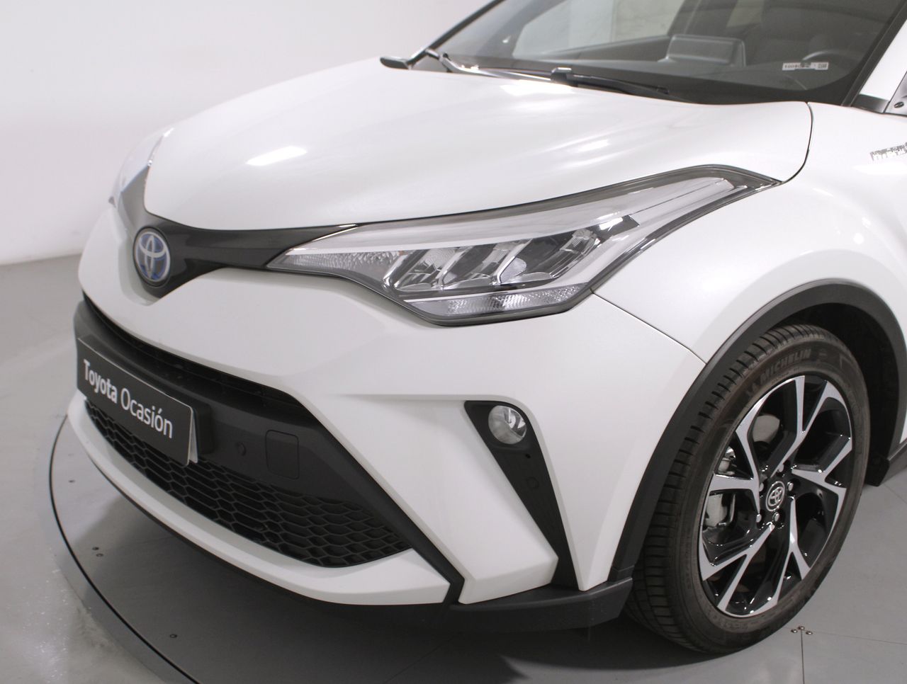 Foto Toyota C-HR 29