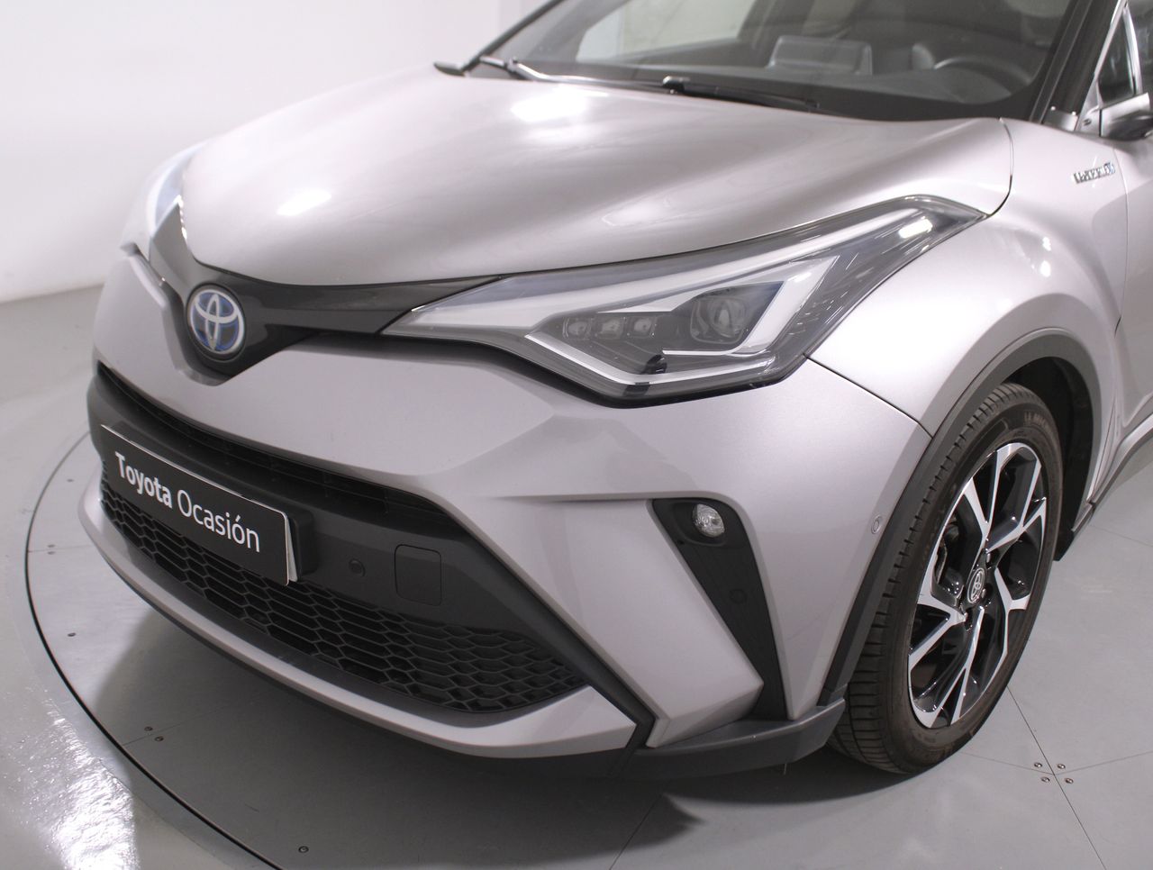 Foto Toyota C-HR 29