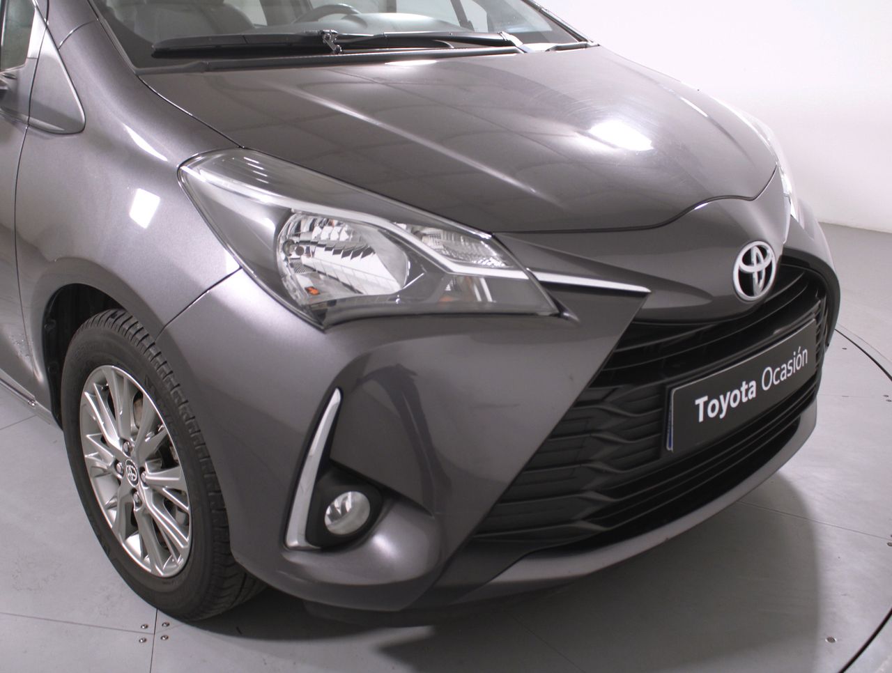 Foto Toyota Yaris 16