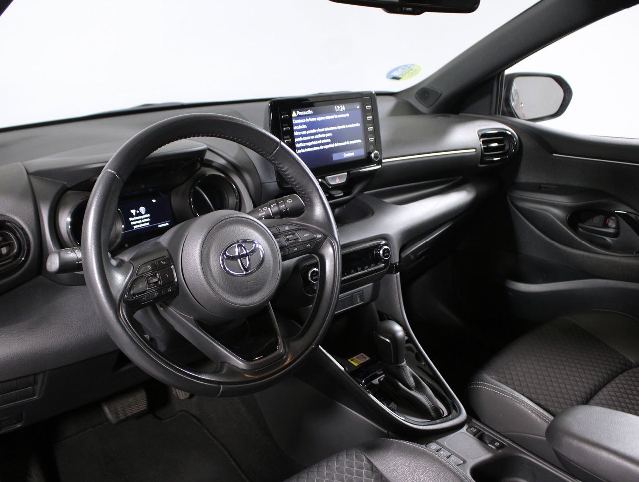 Foto Toyota Yaris 28