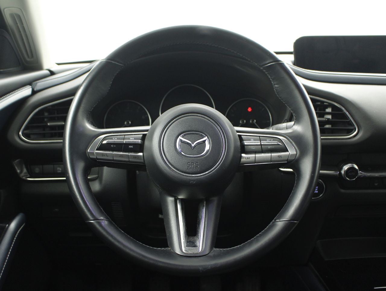 Foto Mazda CX-30 13